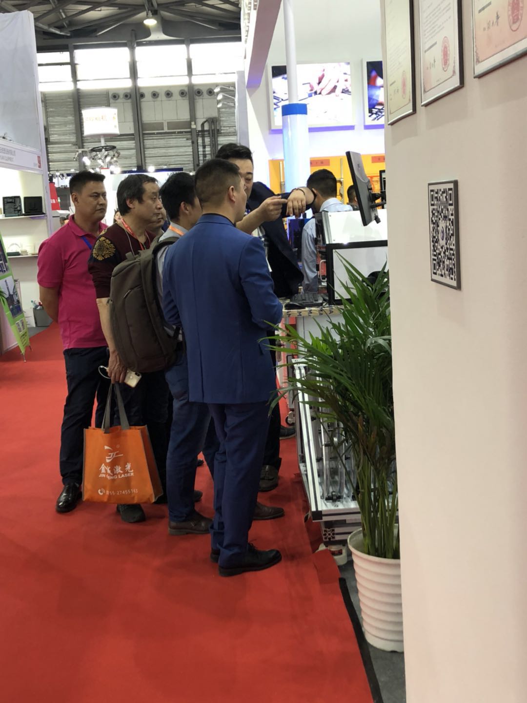 弯刀机展会现场